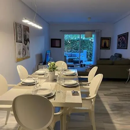Luxurious 2br In Puerto Banus